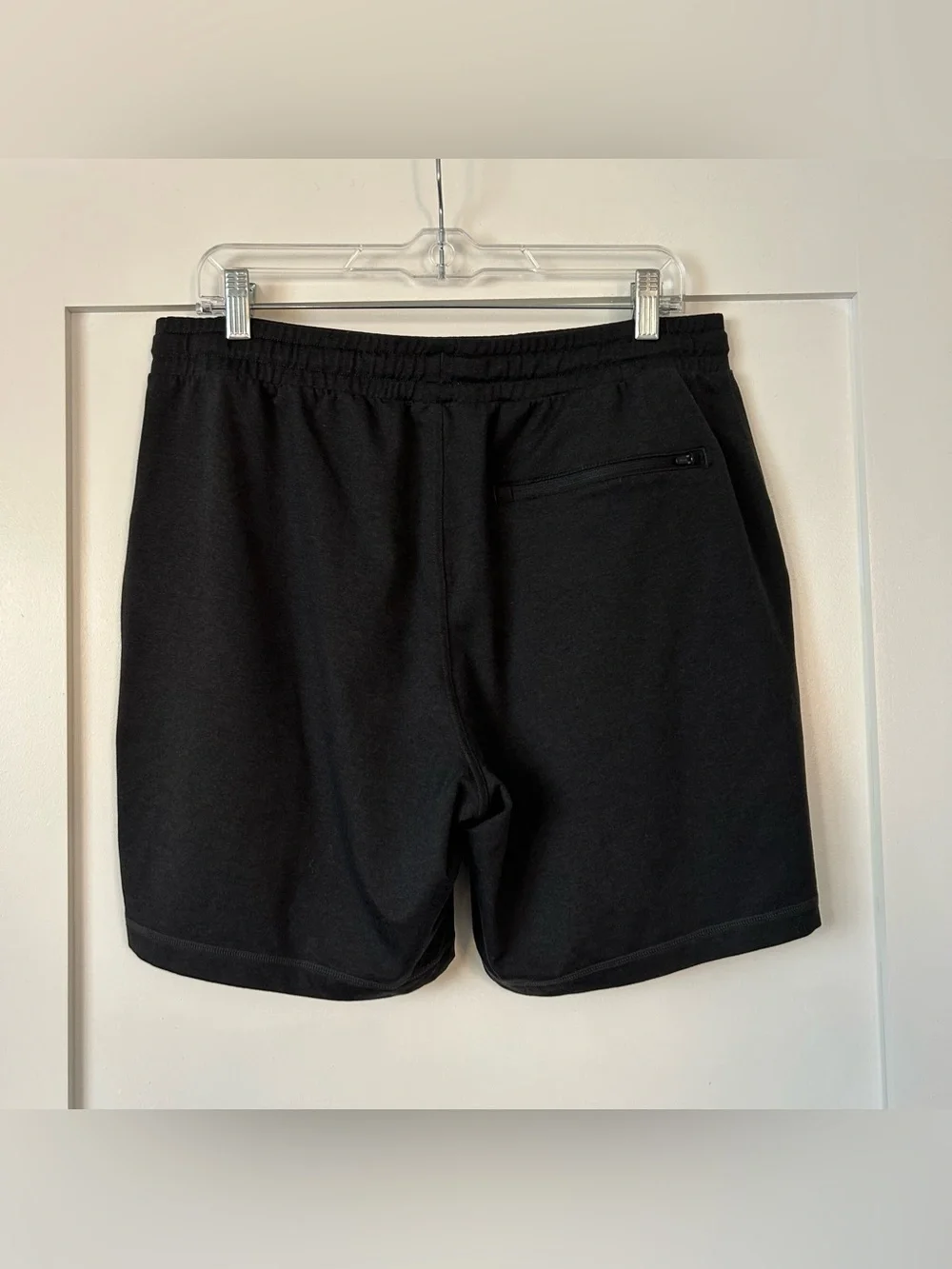 Vuori Ponto Performance Short 7” in Black Heather Size Large